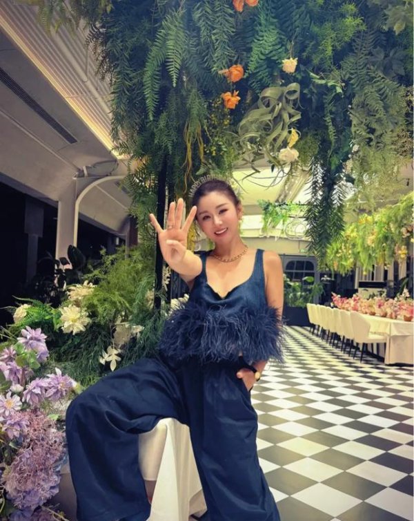 乐蒙网 李小萌40岁生日被宠成公主，王雷用心煮面，俩儿子胖嘟嘟好有福相